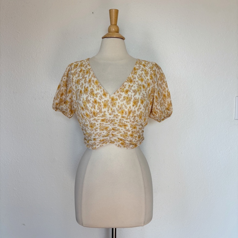 Blu Pepper Pleated Floral V-Neck Crop Top - Cream and Yellow